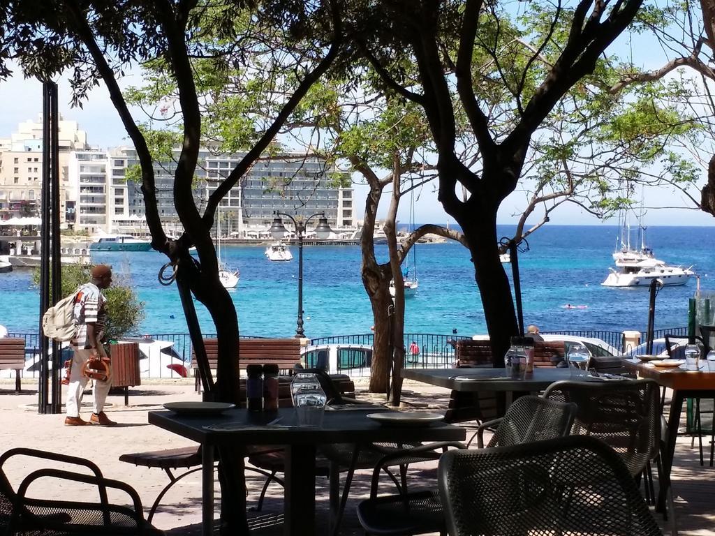 Seaside Apartments Malta Sliema 1 Room photo